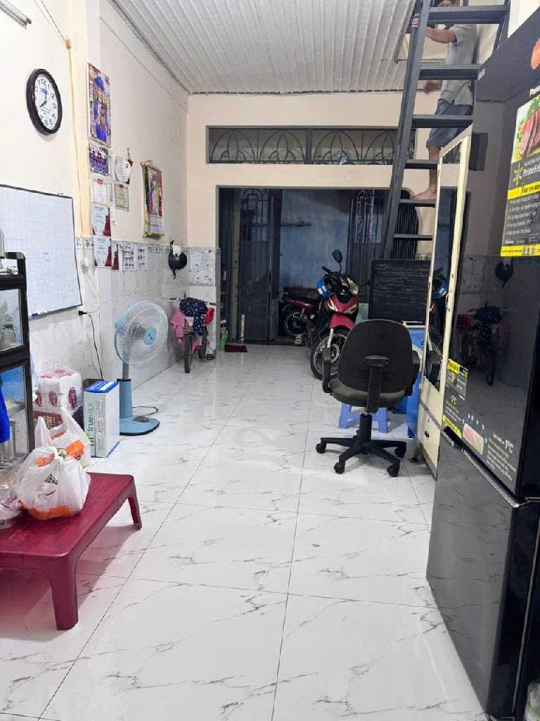 Bán Nhà Liên Khu 4-5, Bình Hưng Hòa B, Bình Tân, 30 m2, Giá Nhỉnh 2 Tỷ