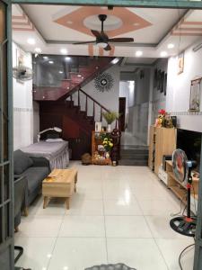 Bán Nhà Hẻm Xe Hơi, 71 m2, 2 Tầng, Giá Nhỉnh 4 Tỷ, Nguyễn Thị Tú,BHHB, Quận Bình Tân.