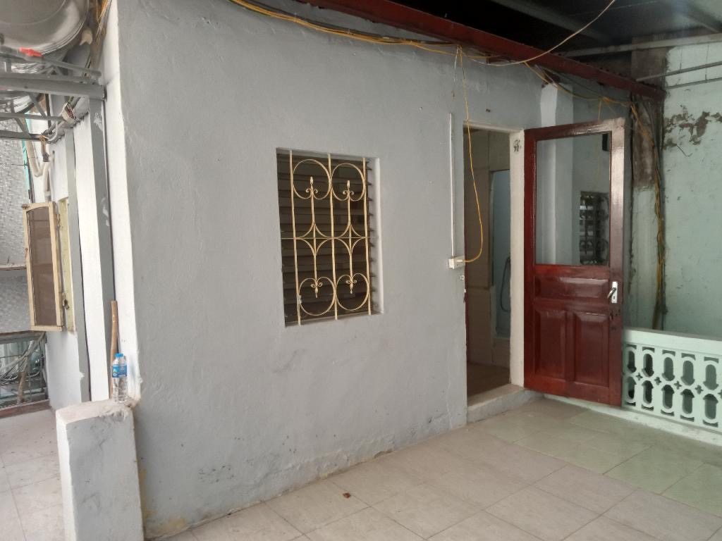 Bán nhà Ngõ Chợ Khâm Thiên, DT 35m, 4 tầng, giá 4,2 tỷ.