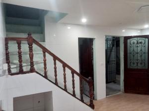 Bán nhà Ngõ Chợ Khâm Thiên, DT 35m, 4 tầng, giá 4,2 tỷ.