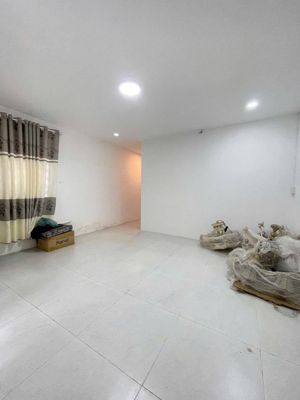 NHÀ 2 TẦNG GIÁ HỜI - 46M2, ÔNG BÍCH KHIÊM, QUẬN 11 - CHỈ 5 TỶ!