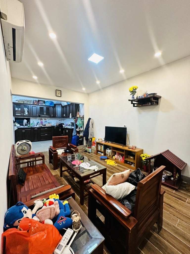Bán nhà tập thể mặt phố Hồ Đắc Di