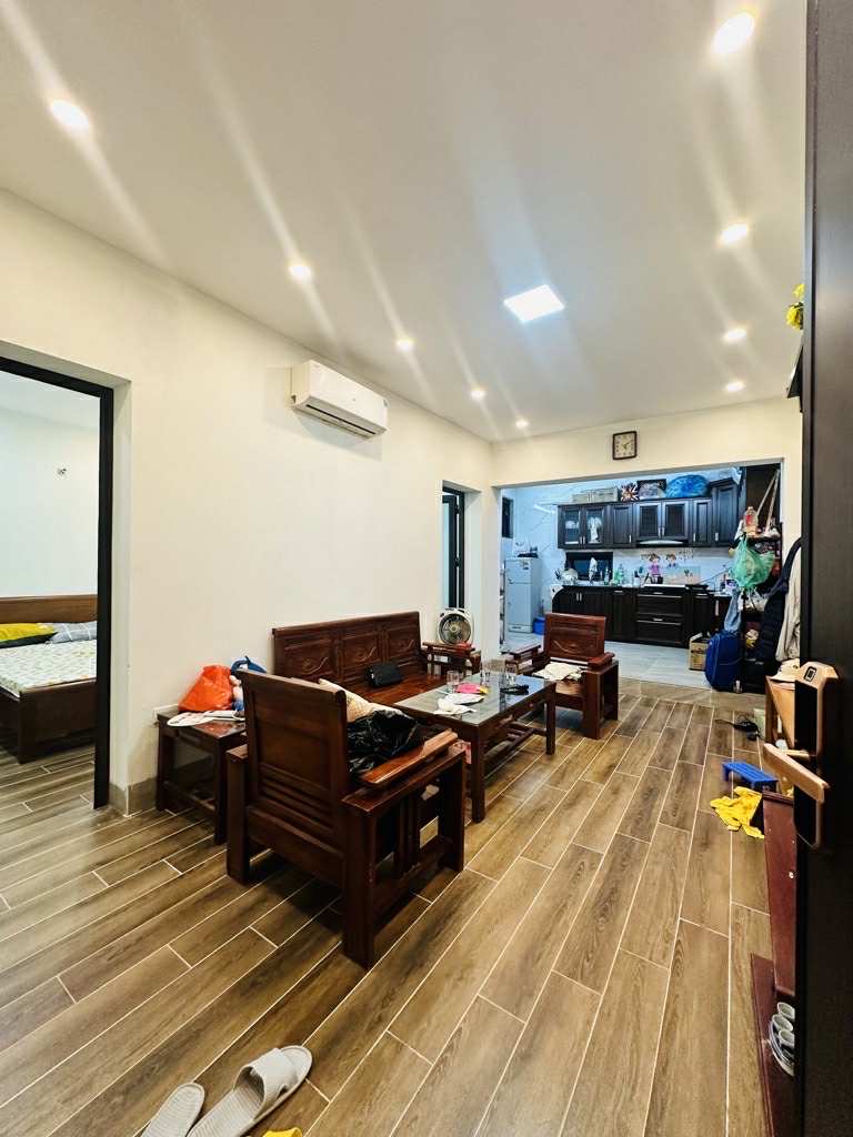 Bán nhà tập thể mặt phố Hồ Đắc Di