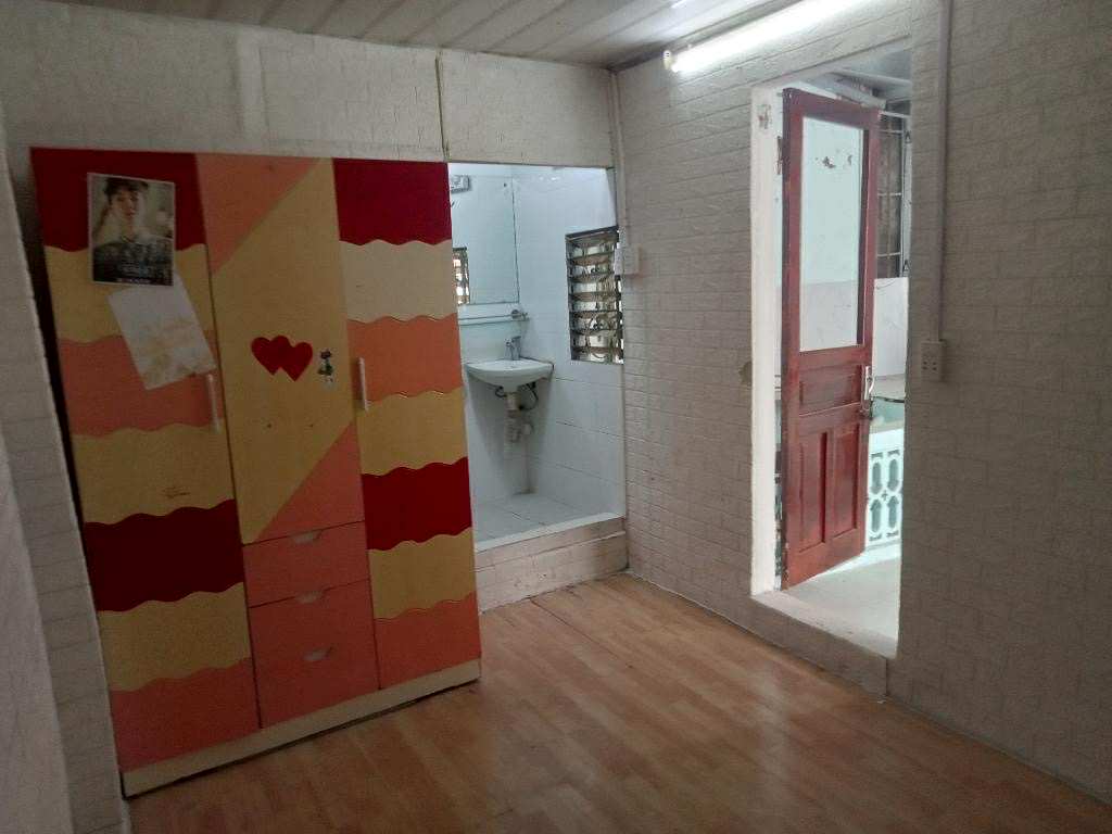 Bán nhà lô góc ngõ chợ Khâm Thiên