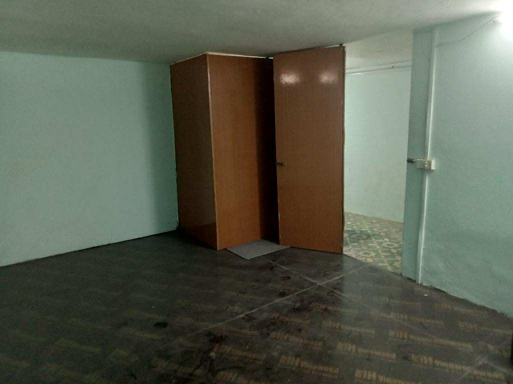 Bán nhà lô góc ngõ chợ Khâm Thiên