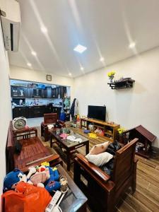 Bán nhà tập thể mặt phố Hồ Đắc Di