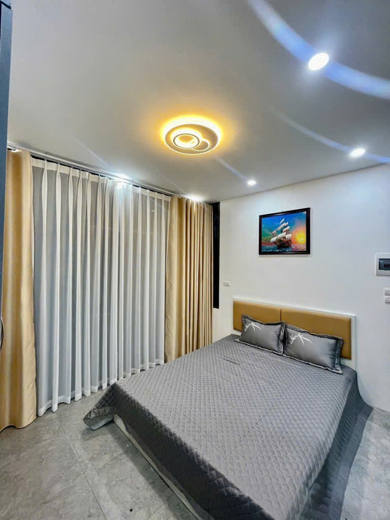 Bán nhà Tân Mai 3 tầng, nhỉnh 2 tỷ