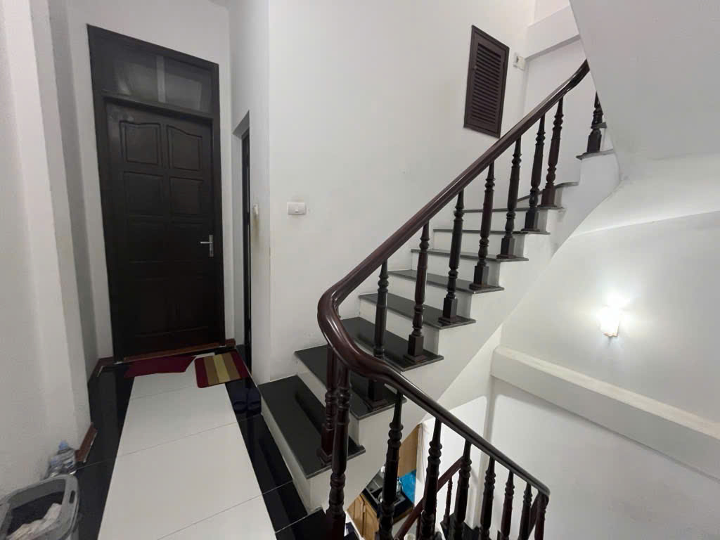 Bán nhà Tân Mai 4 tầng, 45m2, nhỉnh 8 tỷ
