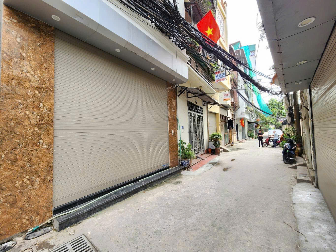 Bán nhà Lĩnh Nam 4 tầng, nhỉnh 6 tỷ, ô tô đỗ