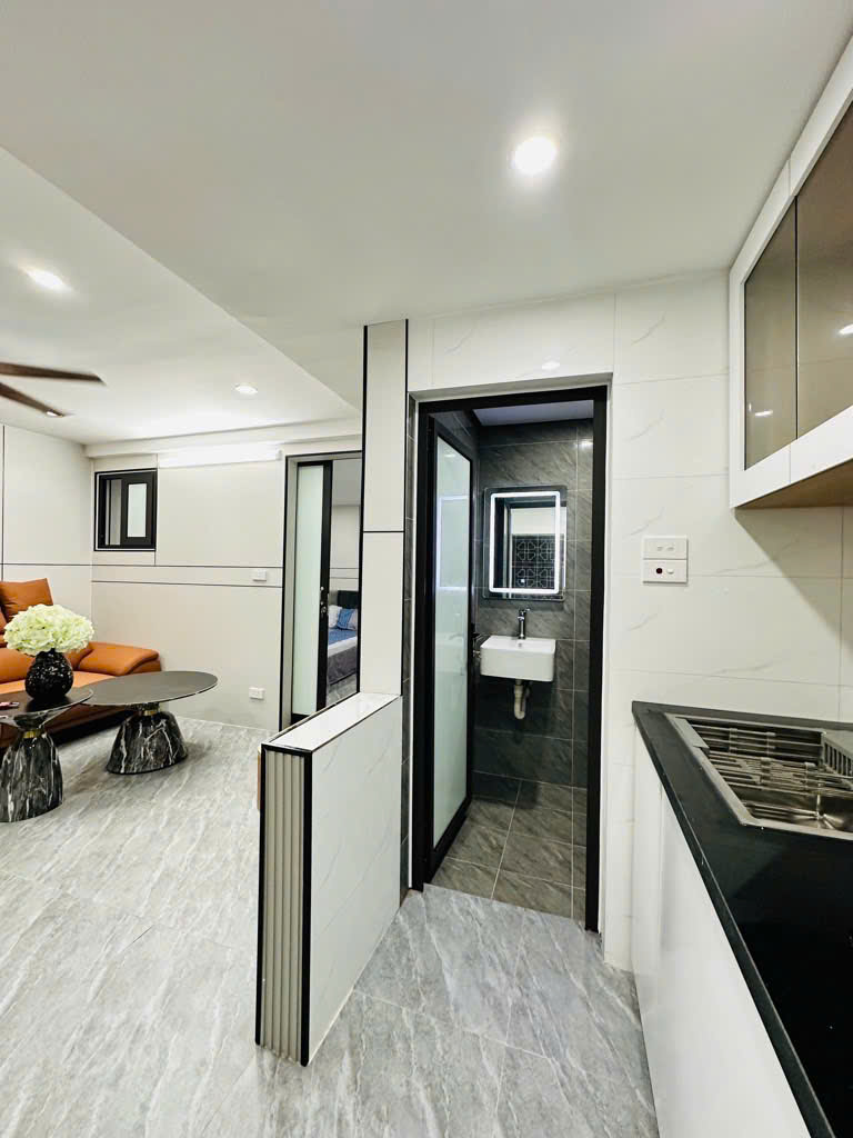 BÁN NHÀ TẬP THỂ ĐẠI LA NHỈNH 3 TỶ - SỔ ĐỎ NỞ HẬU