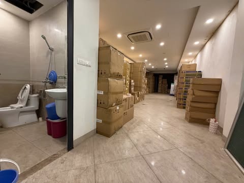 NHÀ ĐẸP MẶT PHỐ TRƯƠNG ĐỊNH -  THANG MÁY - NGAY CỬA NGÕ THỦ ĐÔ - ĐƯỜNG RỘNG THOÁNG - VỈA HÈ KINH DOANH - GIÁ BÁN 24.3 TỶ