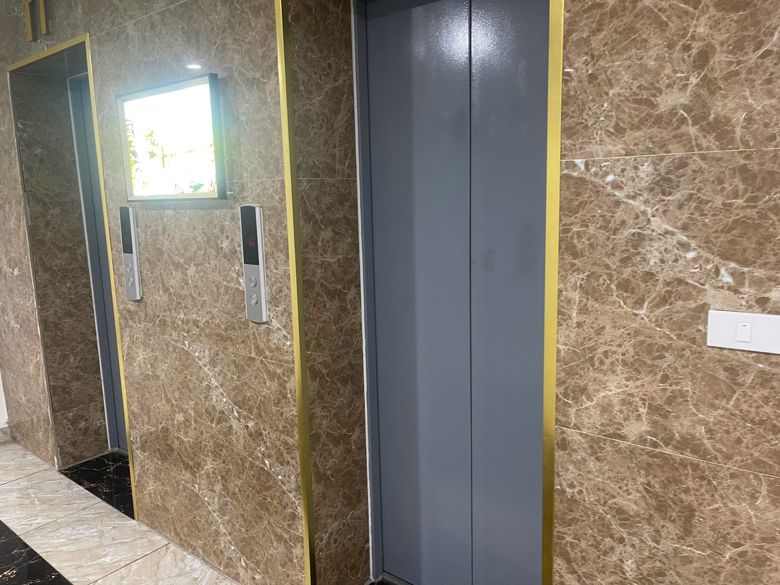 B-Á-N N-H-À, Doãn Kế Thiện khu vực nhộn nhịp,đầy đủ tiện ích dân sinh , Diện Tích Sử Dụng 55m2 giá 1 tỷ 98