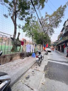 B-Á-N N-H-À, Doãn Kế Thiện khu vực nhộn nhịp,đầy đủ tiện ích dân sinh , Diện Tích Sử Dụng 55m2 giá 1 tỷ 98