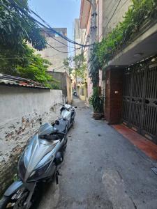 BÁN NHÀ MẶT NGÕ MỄ TRÌ THƯỢNG GIÁ NHỈNH 5 TỶ