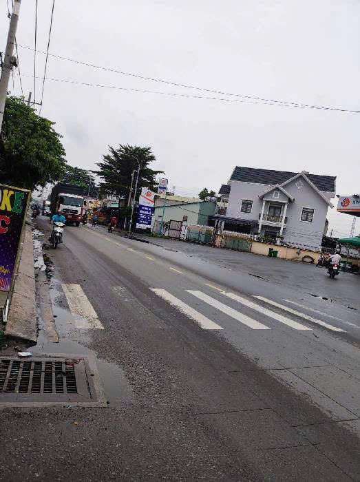 BÁN ĐẤT SÁT MẶT TIỀN BÙI CÔNG TRỪNG, DIỆN TÍCH RỘNG, NGANG 4,6M GIÁ CHỈ 3 TỶ 4
