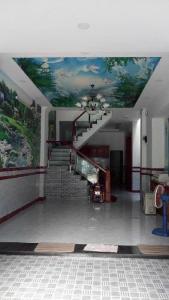 NHÀ MỘT XẸT XE HƠI NGỦ TRONG NHÀ NGUYỄN ẢNH THỦ HIỆP THÀNH GIÁ CHỈ HƠN 5 TỶ