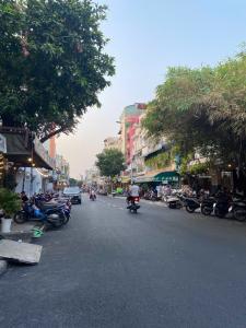 Chủ cần bán gấp nhà khu vực trung tâm Phú Nhuận, pháp lý sạch sẽ, giá chào 6.5 tỷ