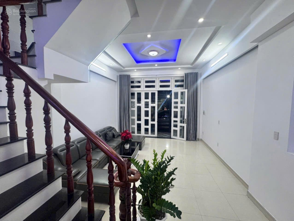 Bán nhà góc 2 mặt tiền đường nhựa 15m, Tân thới nhất 2