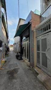 Bán nhà đường Tân Thới Nhất 5, ngõ rộng, gần đường ô tô tránh, chợ, trường học