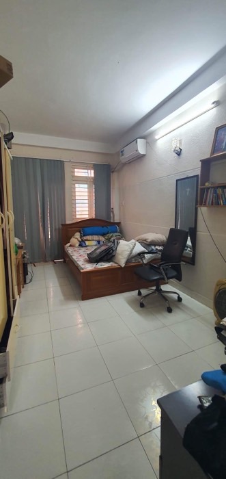 BÁN NHÀ ĐƯỜNG NGUYỄN ĐÌNH CHIỂU 59m2 4 tầng p