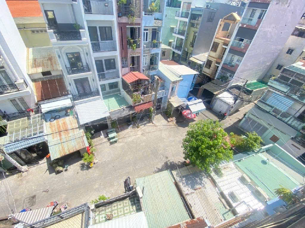 BÁN NHÀ ĐƯỜNG 3/2 P.12 Q.10 46m2 5 TẦNG 4PN 5WC