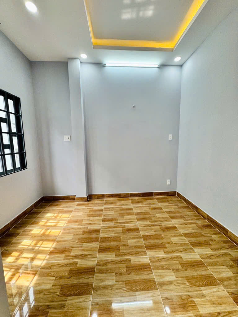 BÁN NHÀ ĐƯỜNG ĐỒNG NAI 21m2 4 TẦNG 3PN 3WC NHÀ MỚI ĐẸP.