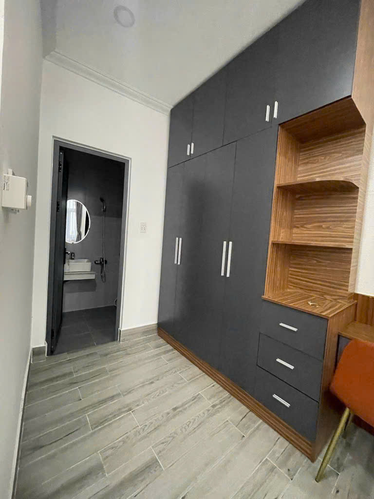 BÁN NHÀ ĐƯỜNG PHAN XÍCH LONG P.2 Q.PHÚ NHUẬN 36.2m2 4 tầng mới đẹp giá 7.6 tỷ
