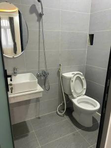BÁN NHÀ ĐƯỜNG PHAN XÍCH LONG P.2 Q.PHÚ NHUẬN 36.2m2 4 tầng mới đẹp giá 7.6 tỷ