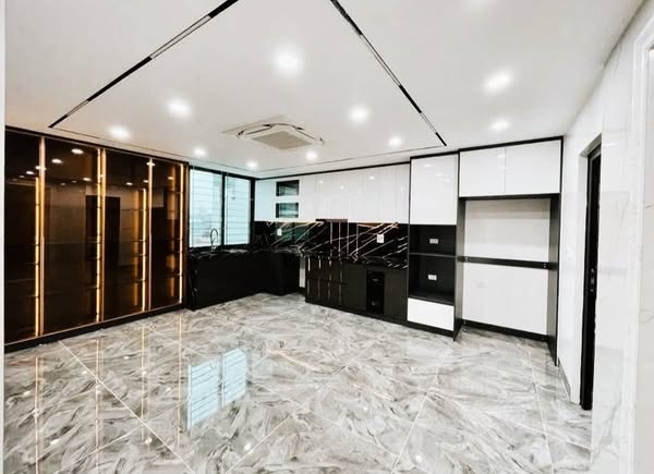 MẶT PHỐ HOÀNG MAI — 6.5m MẶT TIỀN – GIÁ CHỈ HƠN 12 TỶ – ĐẦU TƯ SINH LỜI NGAY