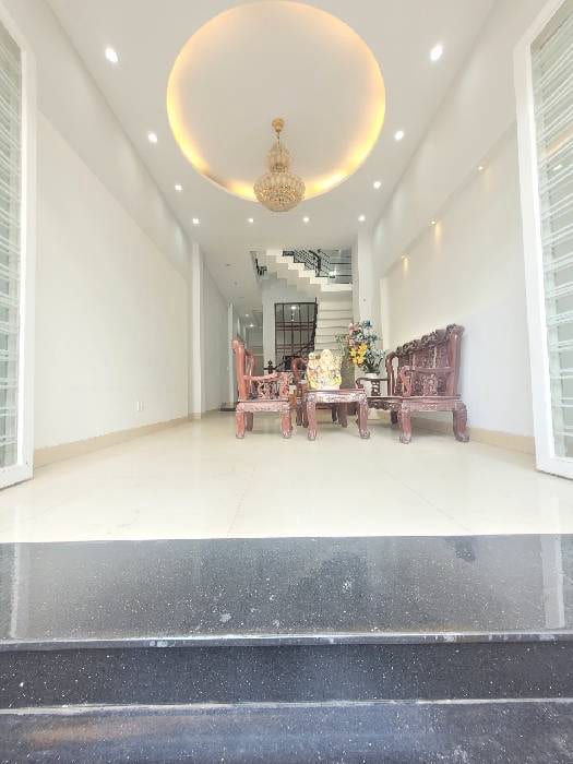 BÁN NHÀ NGUYÊN CĂN 6.9 TỶ, ĐƯỜNG LIÊN KHU 4-5, 84.3M2.