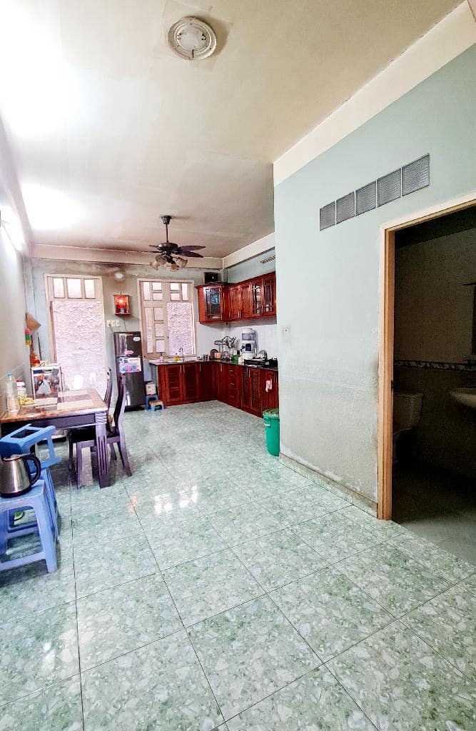 BÁN NHÀ NGUYÊN CĂN 9.3 TỶ, ĐƯỜNG SỐ 3, 80M2.