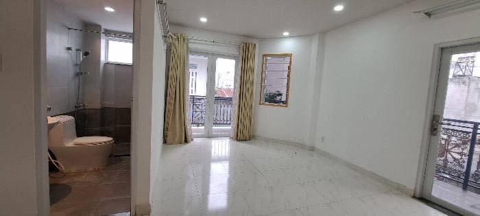 Bán nhà hẻm xe hơi Phường Bình Hưng Hòa, Bình Tân, lô góc ngay Celadon City Tân Phú