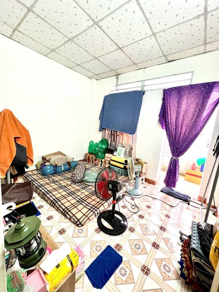 NHÀ 2 TẦNG ĐẸP - NGAY VINMART NGUYỄN THỊ KIỂU, TÂN THỚI HIỆP, Q.12