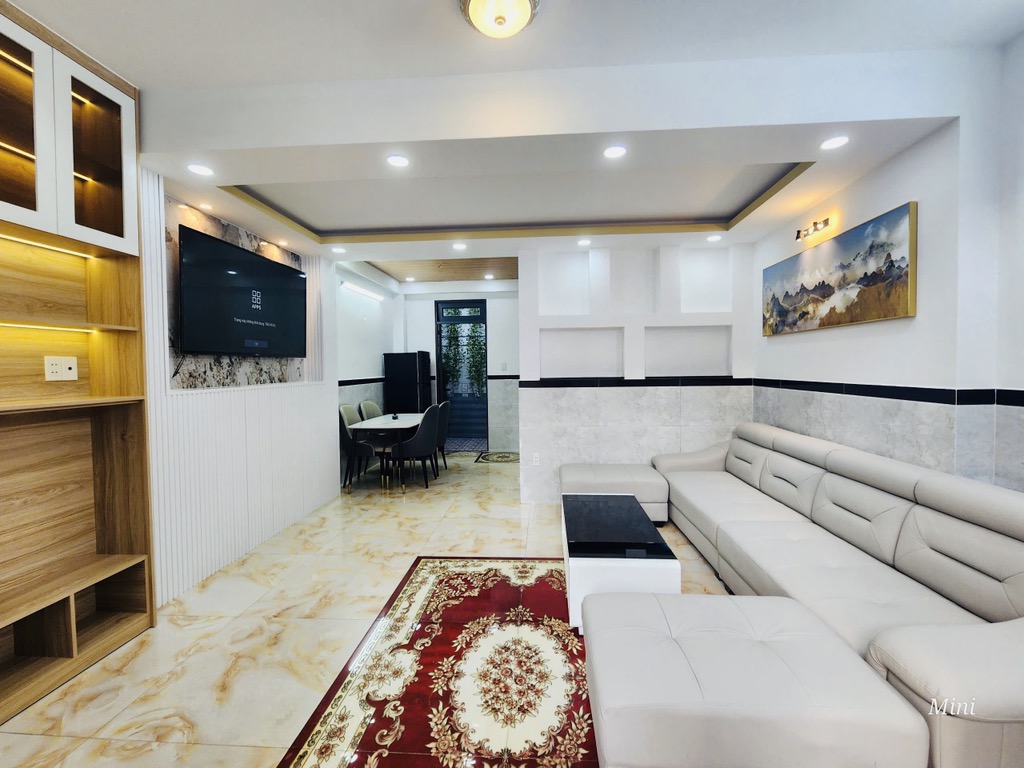 SIÊU PHẨM NHÀ ĐẸP FULL NỘI THẤT - HẺM XE HƠI - THÔNG TỨ TUNG - 50M2 - SỔ ĐẸP - HÀNG HIẾM TRONG PHÂN KHÚC - 6.18 Tỷ