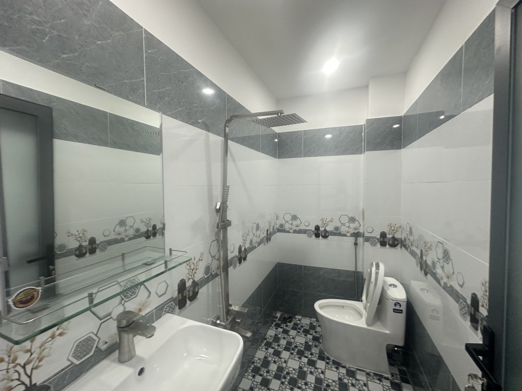 MẶT TIỀN KINH DOANH -  NGANG BỀ THẾ 5M - SỔ VUÔNG A4 - 6.7 TỶ - 54m2 