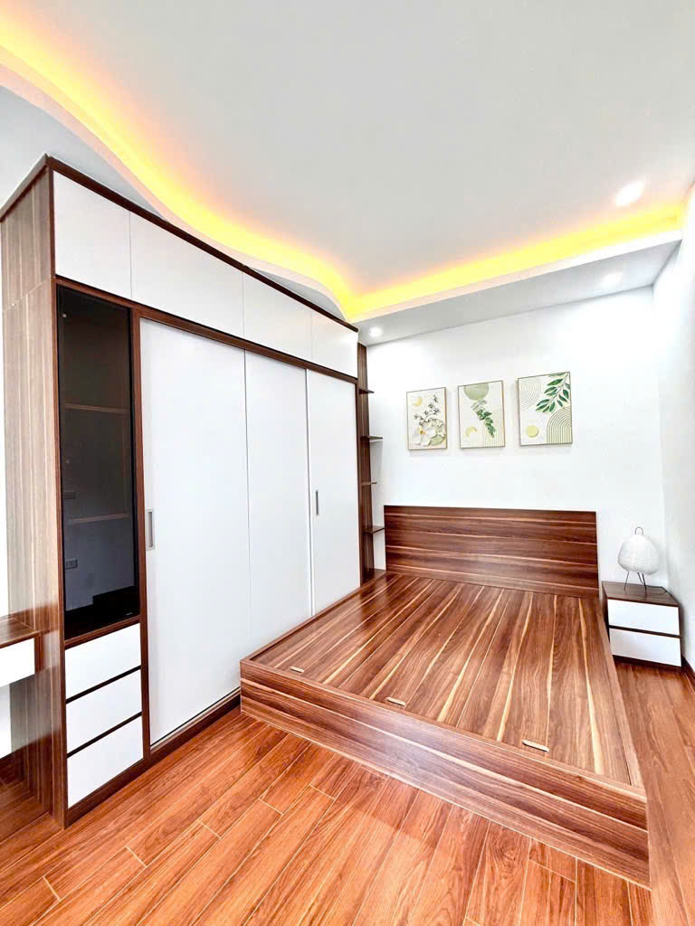 Bán nhà Linh Đàm - Hoàng Mai mới xây 5 tầng x 38m 6.38 tỷ
