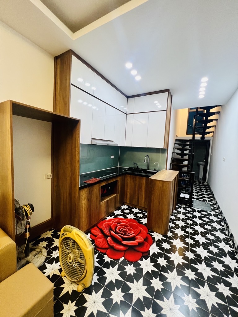 BÁN NHÀ MƠI - KHÂM THIÊN- LÊ DUẨN- FULL NỘI THẤT - 27M2- 6.X TỈ