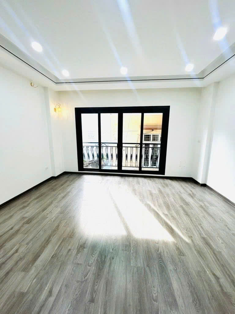 NHÀ 5 TẦNG - Ở THOÁNG - KHU VỰC AN SINH ĐỈNH - SỔ HỒNG