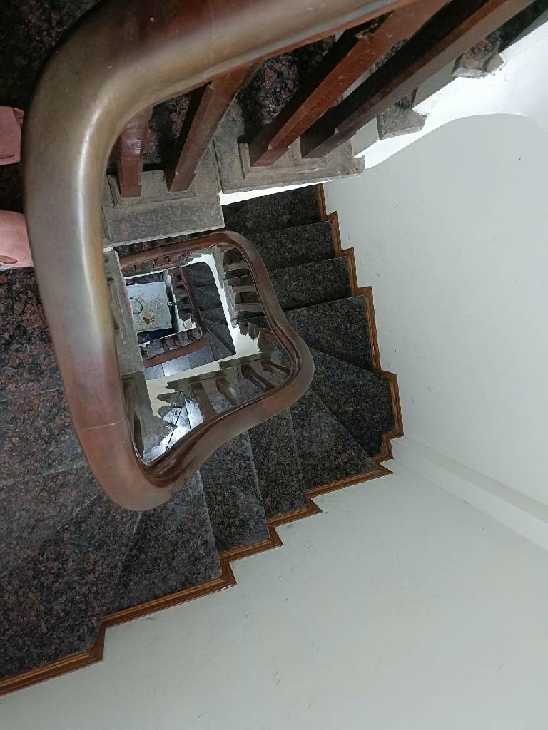 TRUNG TÂM CẦU DIỄN - DÂN XÂY CHẮC CHẮN - SỔ VUÔNG ĐẸP - GIÁ NHỈNH 7 TỶ