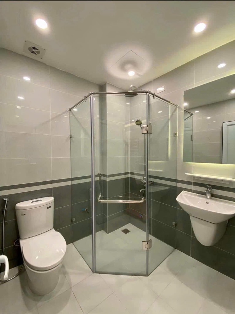 NHÀ PHỐ GẦN TRỊNH VĂN BÔ 35M² - 5 TẦNG - GIÁ 5,3 TỶ RA ĐƯỜNG Ô TÔ TRÁNH 10M.