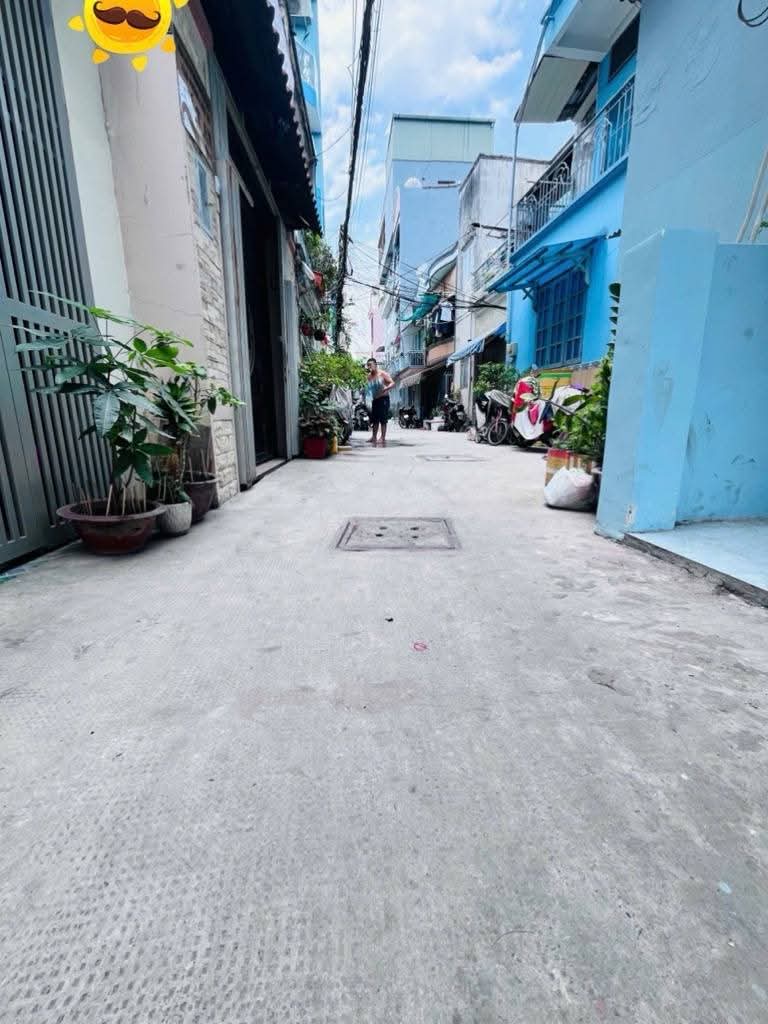 Nhà đẹp vào ở ngay nằm trên đường Phạm Thế Hiển Q8 giá chỉ 2ty680