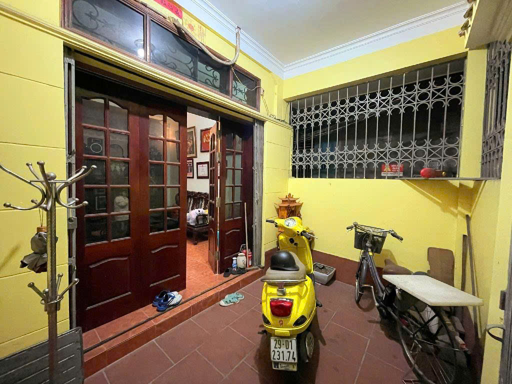 Bán nhà ngõ thông TRUNG TÂM NGUYỄN TRÃI