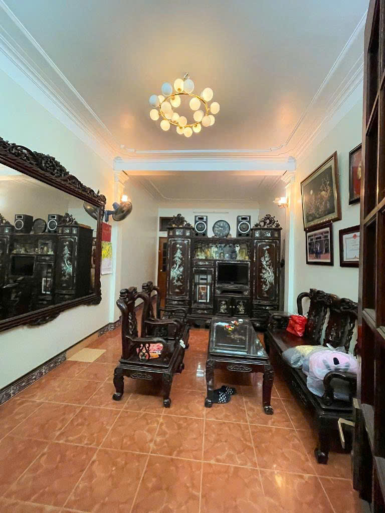 Bán nhà ngõ thông TRUNG TÂM NGUYỄN TRÃI