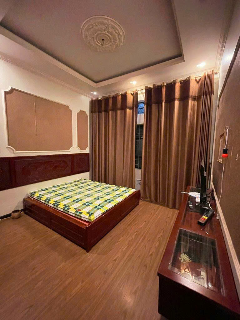 Bán nhà ngõ thông TRUNG TÂM NGUYỄN TRÃI