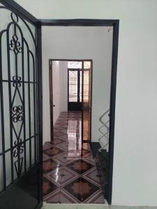 NHÀ NGỘP CHỢ VẢI TÂN PHÚ