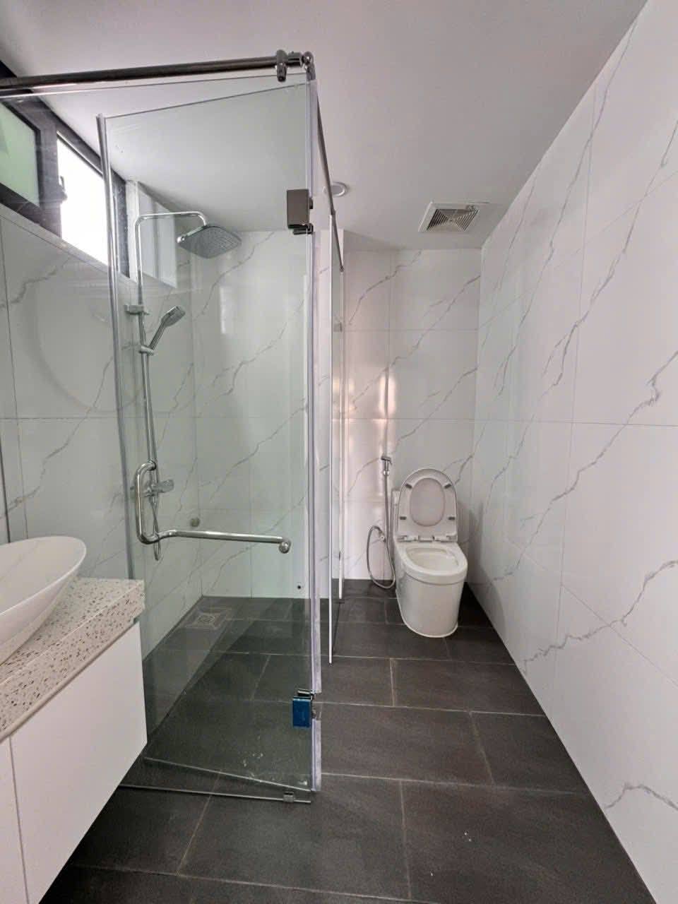 BÁN NHÀ XUÂN ĐỈNH ĐẸP LONG LANH 8.7 tỷ