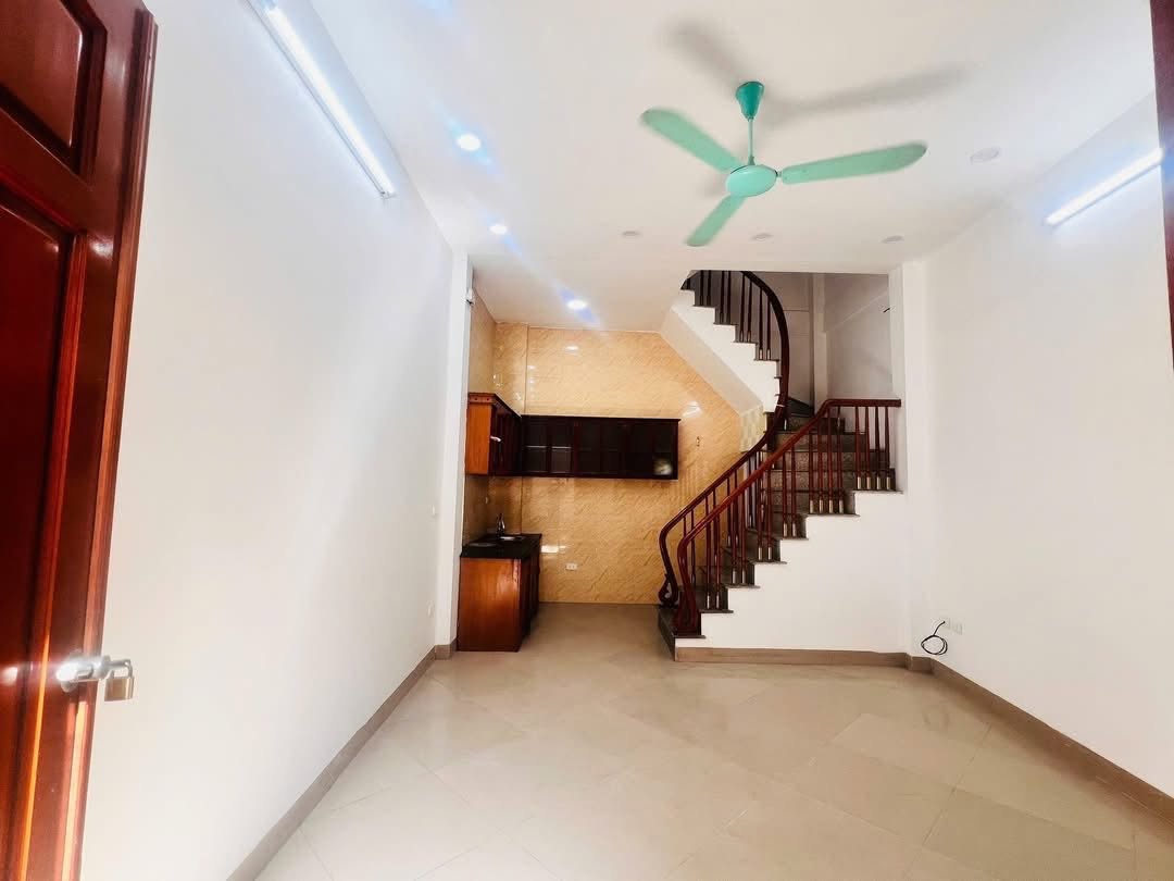 NHÀ SIÊU HIẾM XUÂN LA - TÂY HỒ 38M2 MẶT TIỀN 5.5M