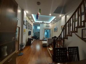Bán nhà đẹp hơn Ngọc Trinh