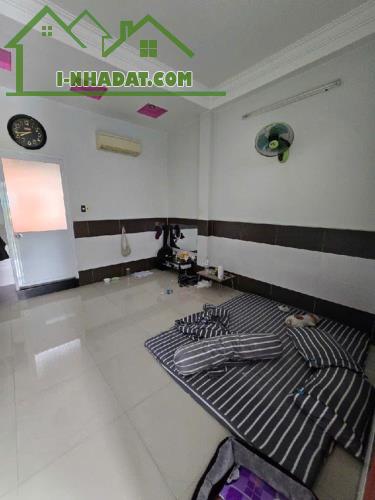 NHÀ BTCT 3 TẦNG 126M2 MẶT TIỀN KINH DOANH VÕ THÀNH TRANG, NGAY NGÃ 4 BẢY HIỀN SẦM UẤT
