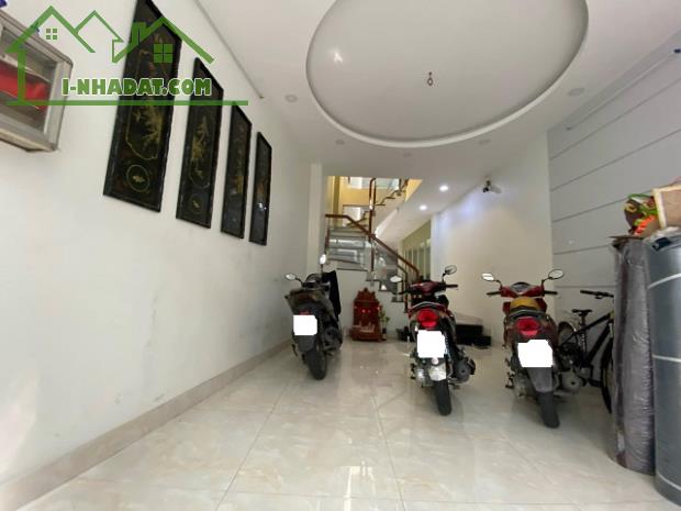 NHÀ BTCT 4 TẦNG 94M2 HẺM XE HƠI 1 SẸC, 5 PN VÀ 5 WC, NGANG GẦN 5M